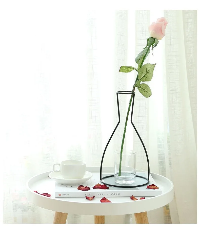 top seller high quality black iron wire pampas vase metal flower wire vase for home decoration