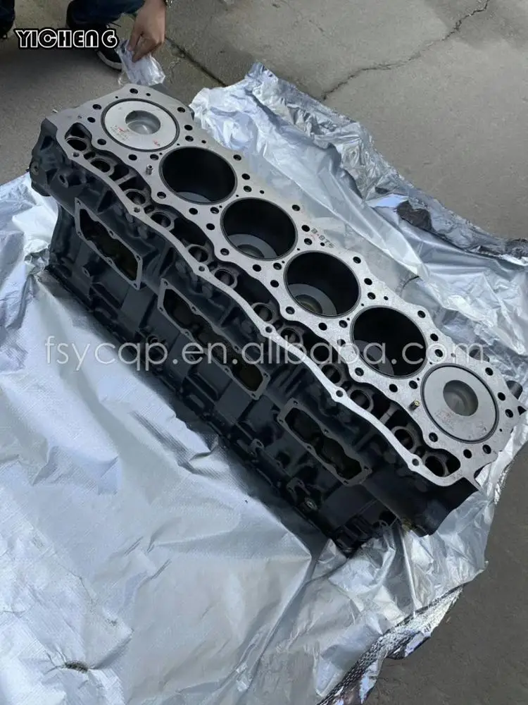 Mitsubishi Original 6D24 Engine Cylinder Block ME993971