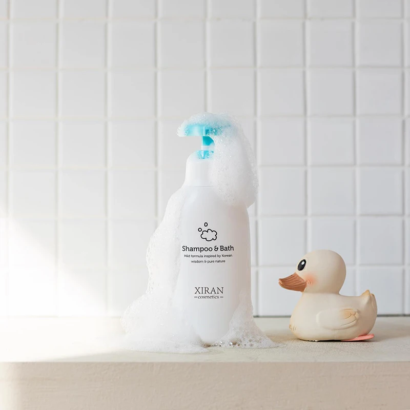 Сделать свой собственный лейбл корейского стиля, 2 в 1, естественно, мягкий subacid формула ванны тела и детский шампунь для детей от 0 до 24 месяцев