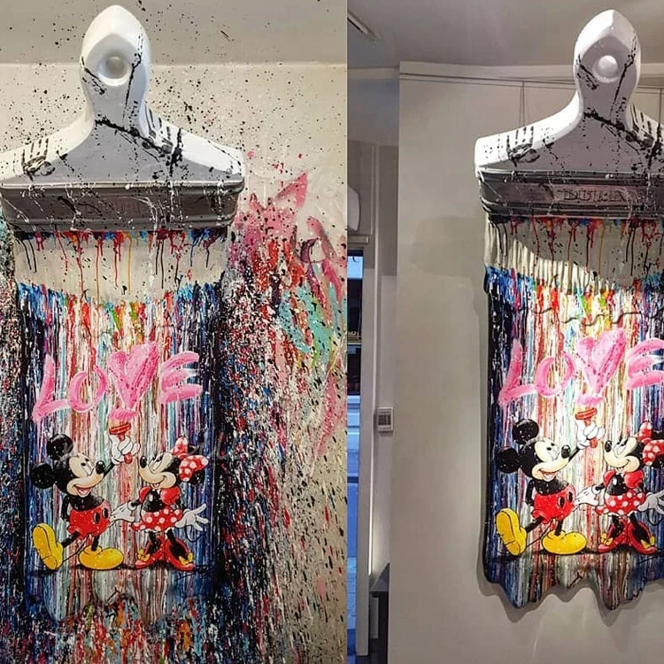 factory Famous art reproduction High Quality fiberglass Mickey Paintbrush sculpture for sale