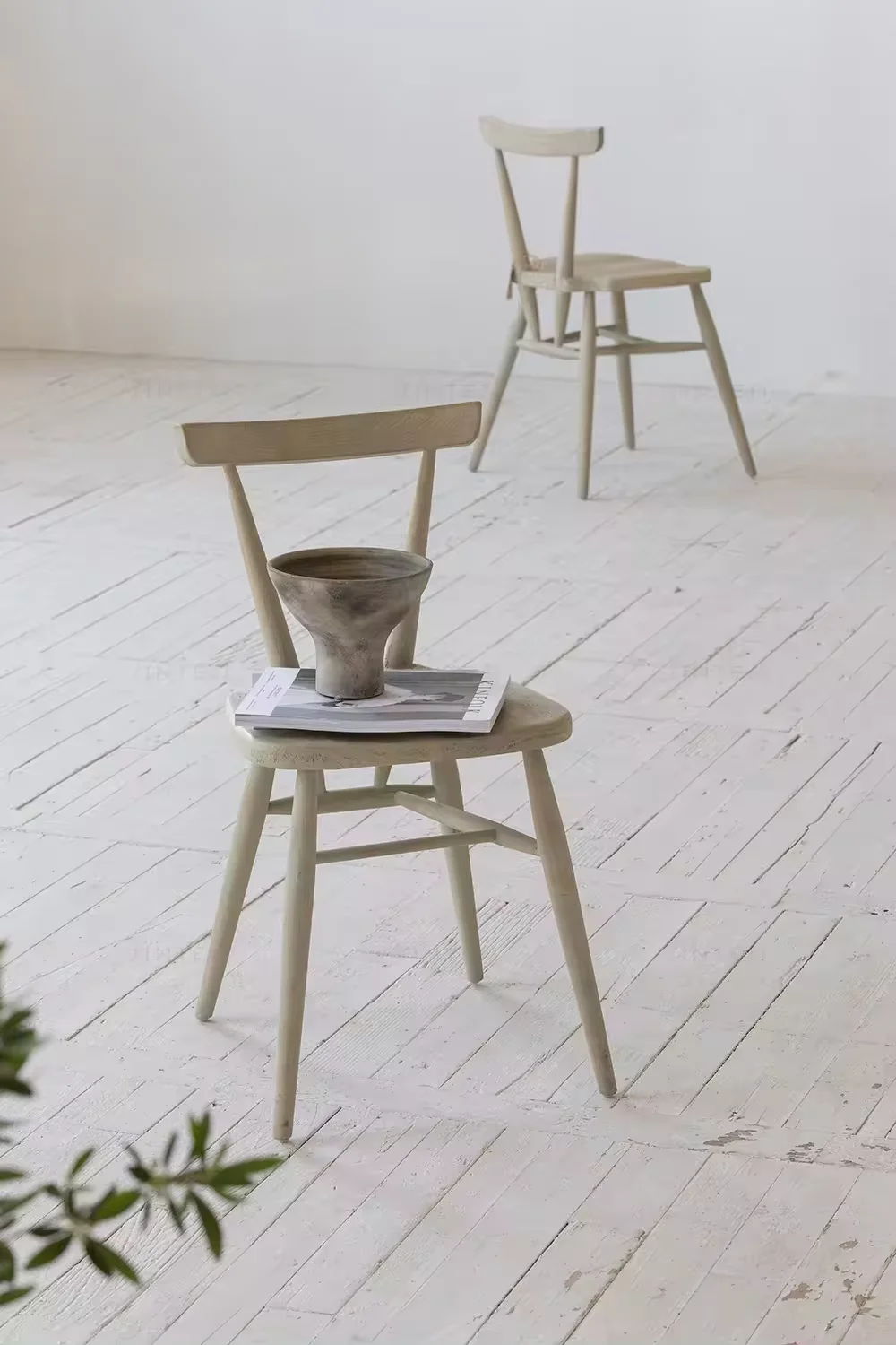 Antiquehouse Modern Vintage Dining Chairs 6 Wooden Home Furniture with Wabi Sabi Concept for Dining Room