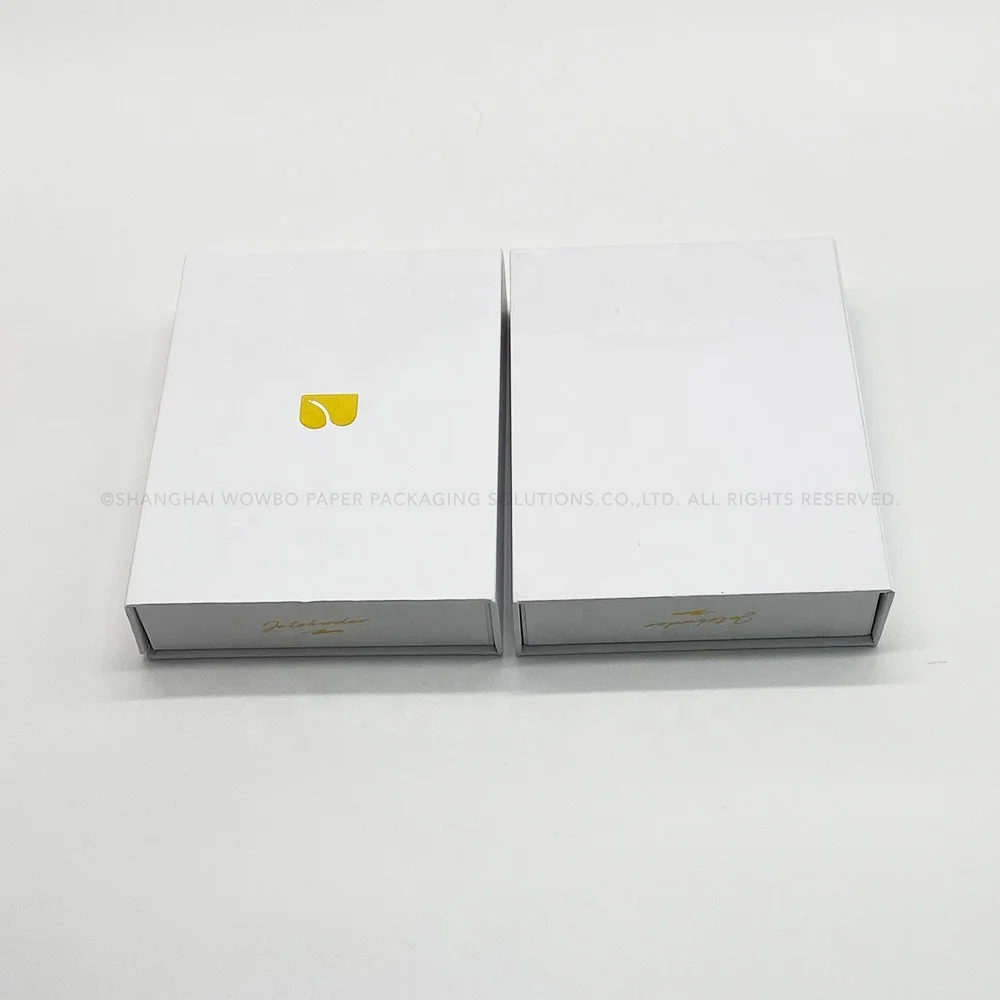 Berserk White Customization Wholesale Gold Foil Logo Design Gift Packaging Magnetic Closure Book Shape Box For Perfume