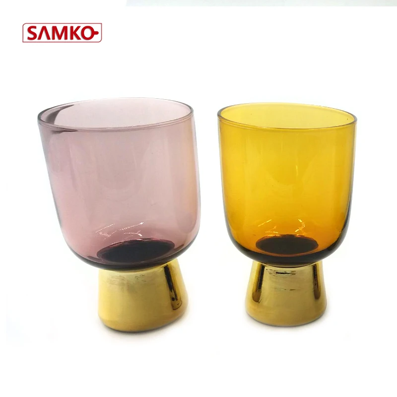 Набор цветных стеклянных чашек с металлическим основанием, Рождественская стеклянная чашка