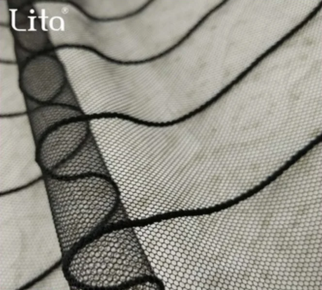 Качественная нейлоновая сетчатая ткань в полоску, основовязаная сетчатая ткань