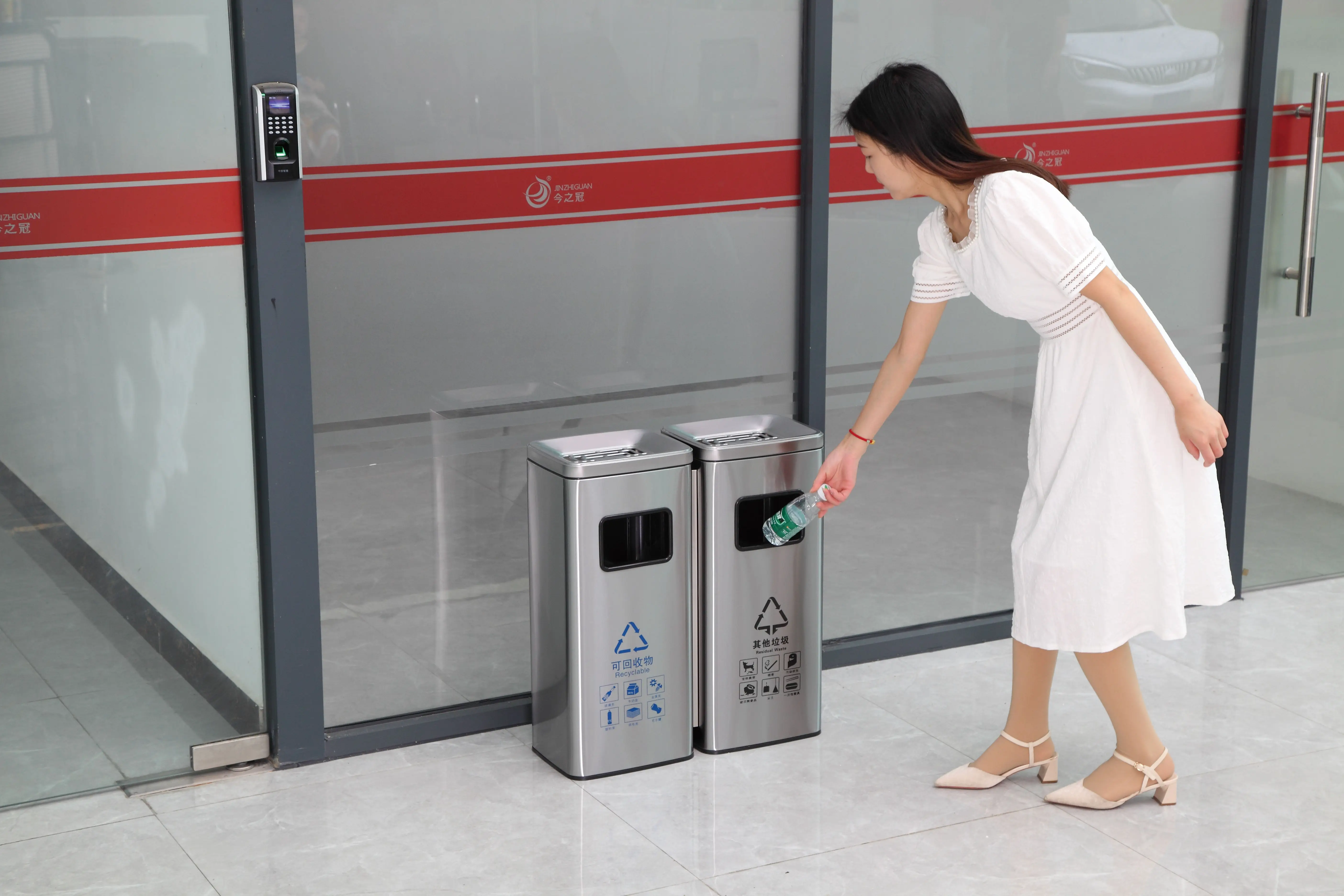 Wholesales Dustbin Recycling Trash Garbage Can Waste Sorting Bin Trash Recycling Can