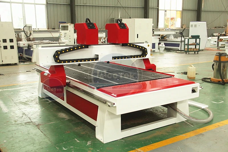 Heavy duty structure design 1325 two heads cnc router wood lathe taiwan /wood carving cnc router 1300*2500mm