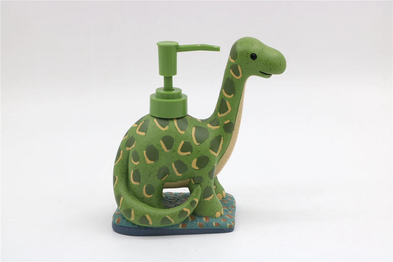 Factory price Complete dinosaur kids 4pcs resin bathroom set
