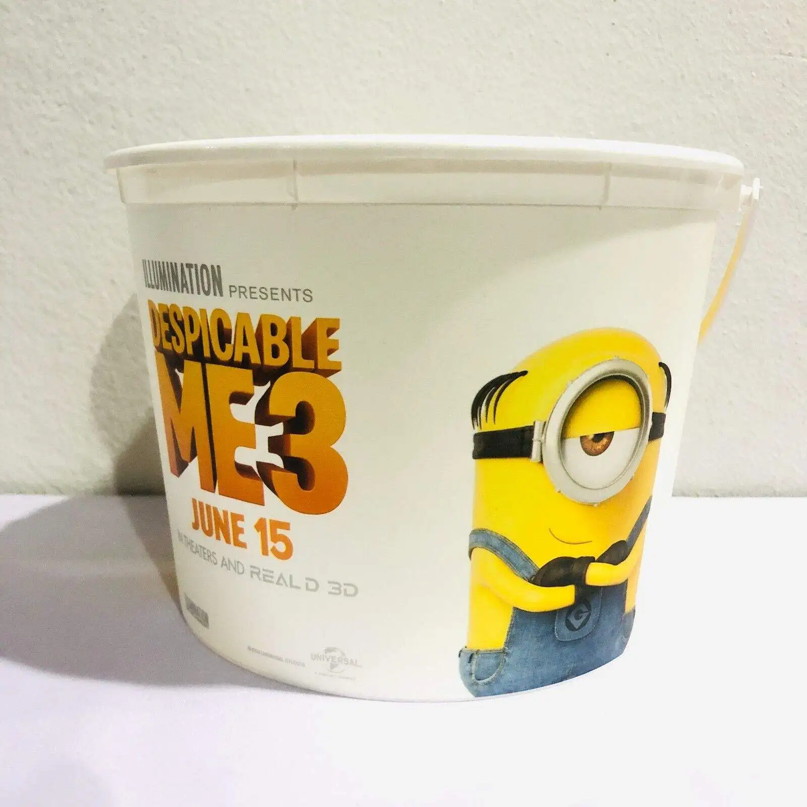 Customized Movie Night Plastic Party Popcorn Buckets Various Sizes Plastic Popcorn Buckets with Handle and Lid
