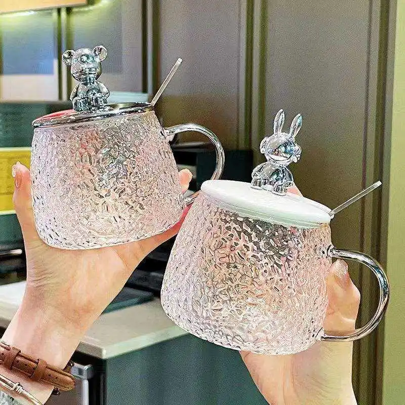 Маленький медведь молоток узор стеклянная чашка для воды