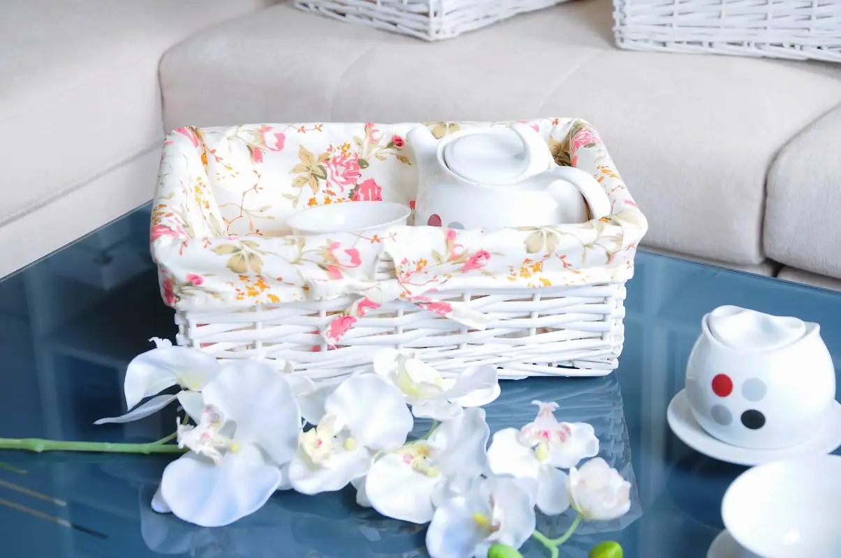 
Wholesale Natural craft decoration storage wicker baby hamper gift basket 