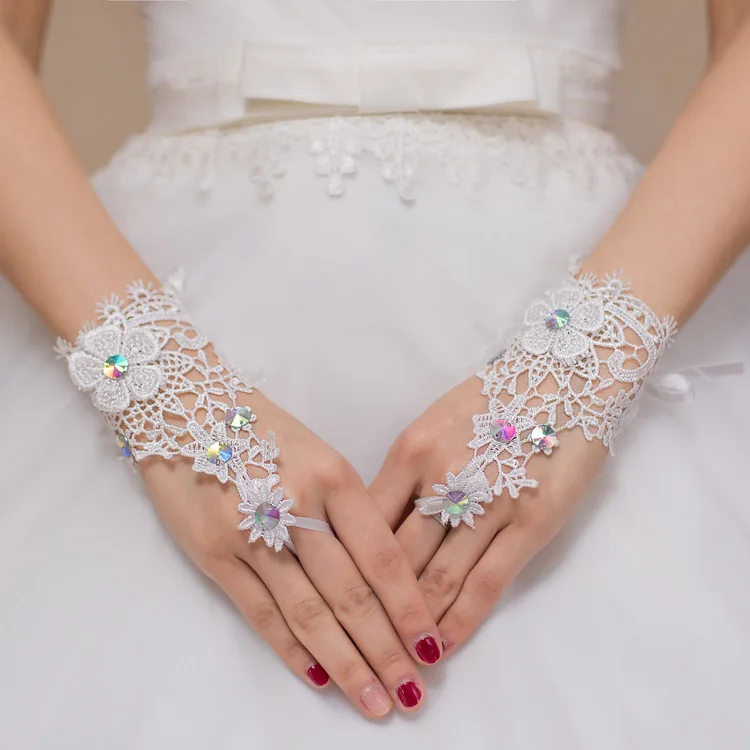 Bridal Wedding Gloves Wedding Dress accessories White Short Lace Drill Ceremony Gloves