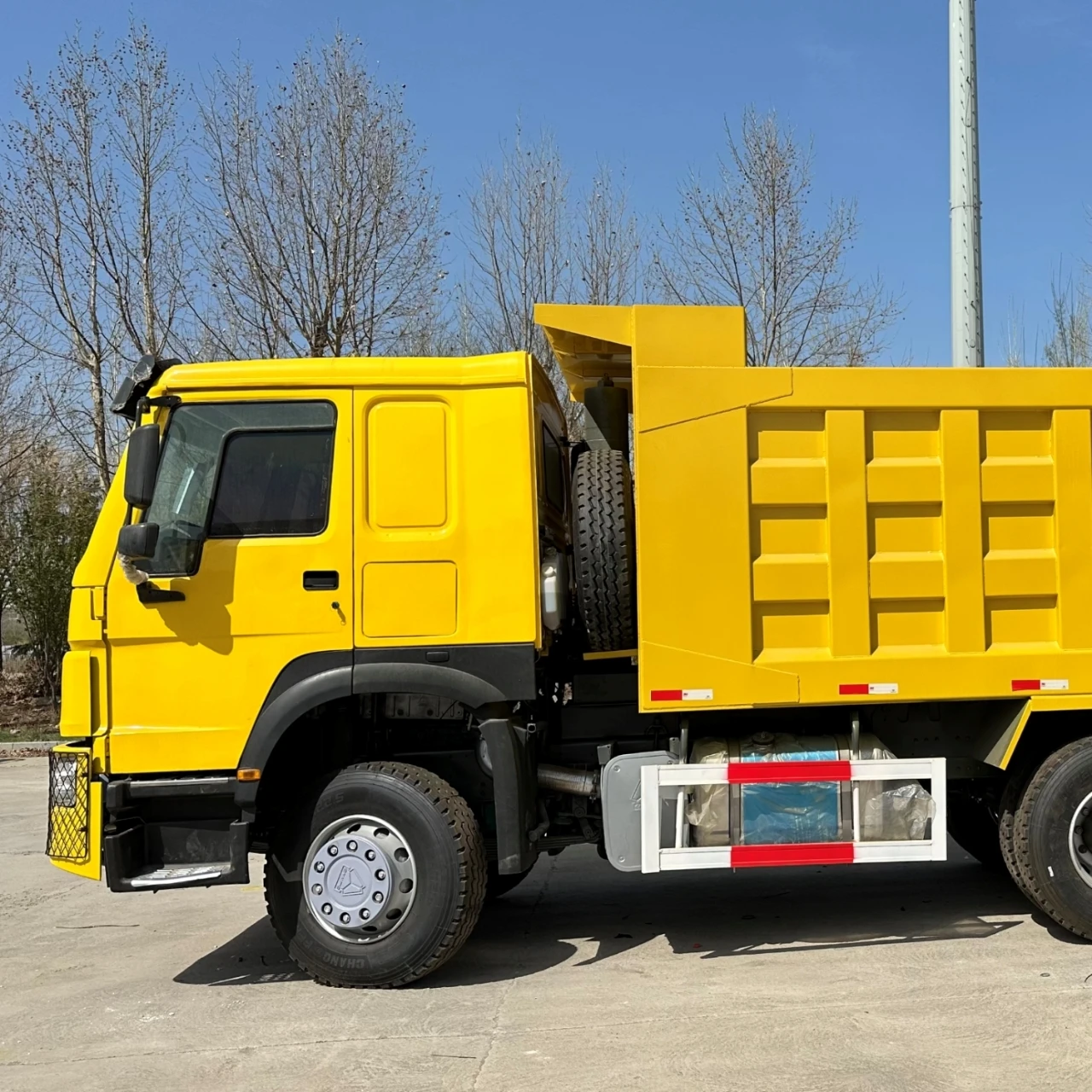 Самосвал Sinotruck Howo 6x4 8x4 левое рулевое управление евро 2 Эмиссионный самосвал
