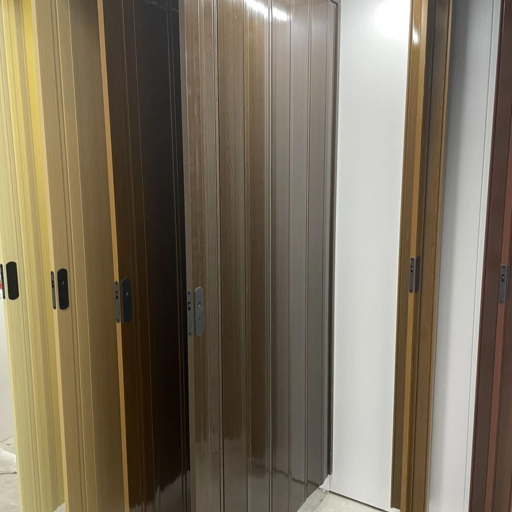 Apartment Pvc Folding Door for Separate /Cut off Indoor Decoration Folding Door