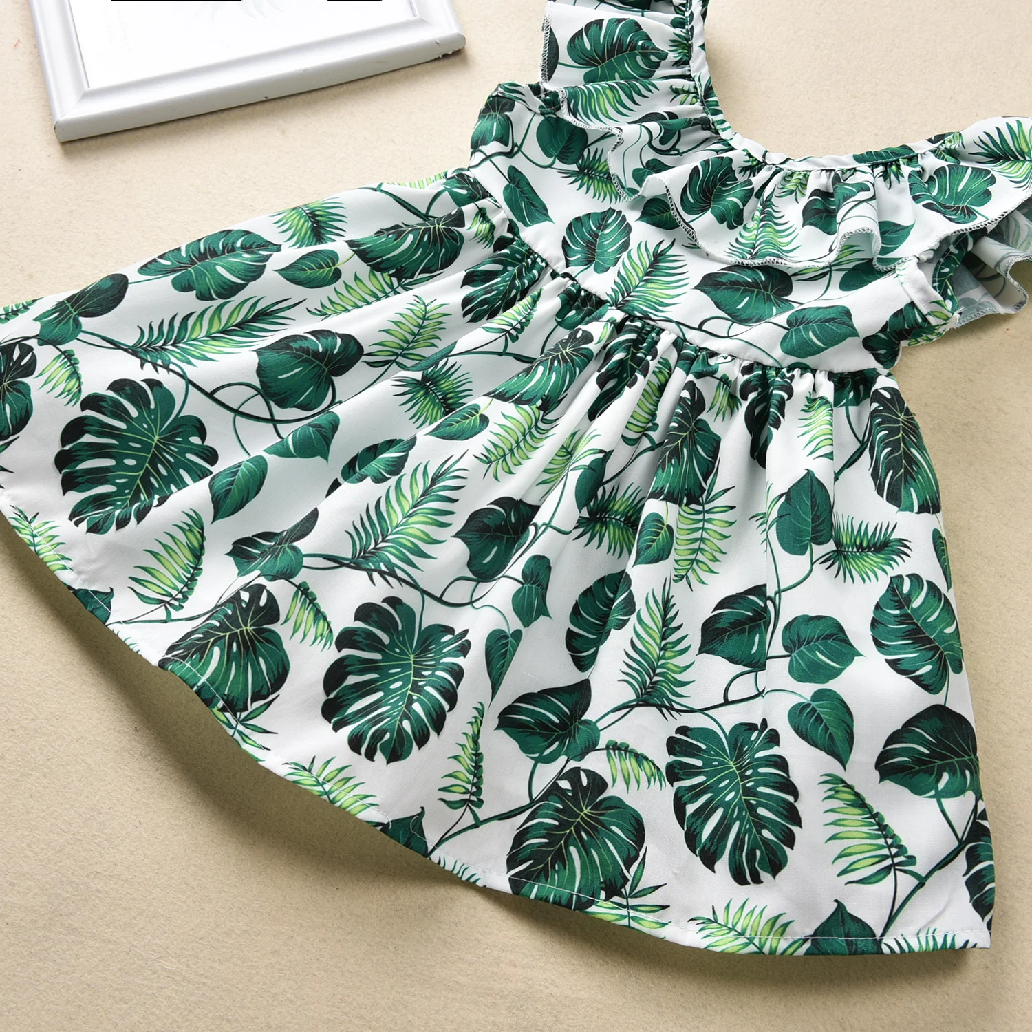 
wholesale Long sleeveless dress with banana leaf print dresses for girls of 0-5 years old clothing sets 