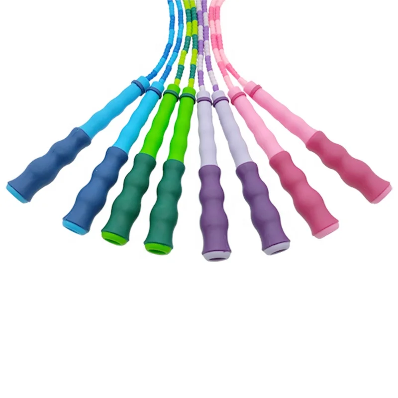 Детская скакалка с бисером, мягкая регулируемая, для занятий спортом, школы и фитнесом