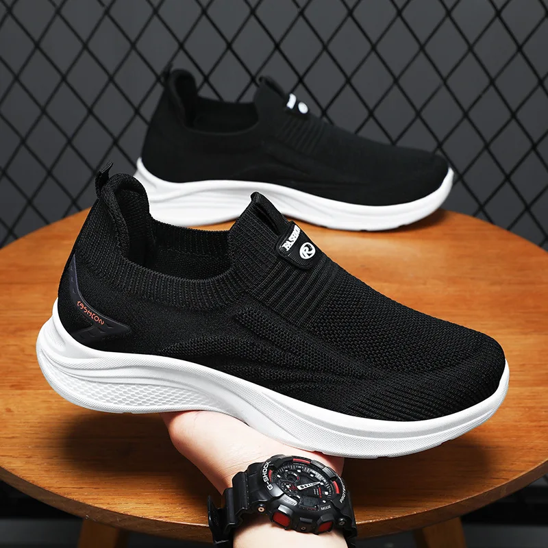 Wholesale Light Weight Breathable Mesh Running Sports Shoes In Stock Sneakers For Men