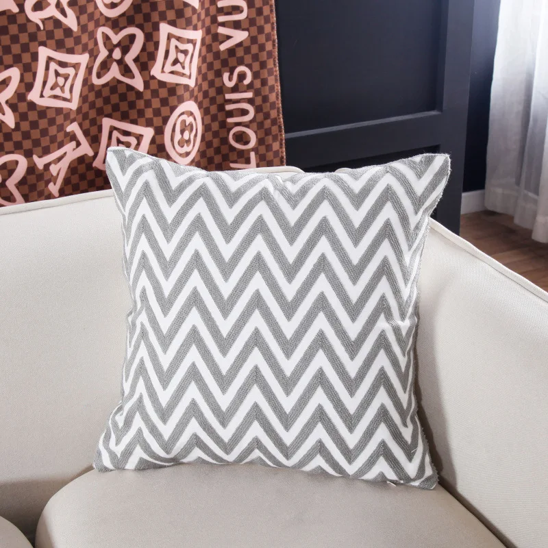 Quick Shipping Embroidery Designs Cheap Custom Pillow Cover