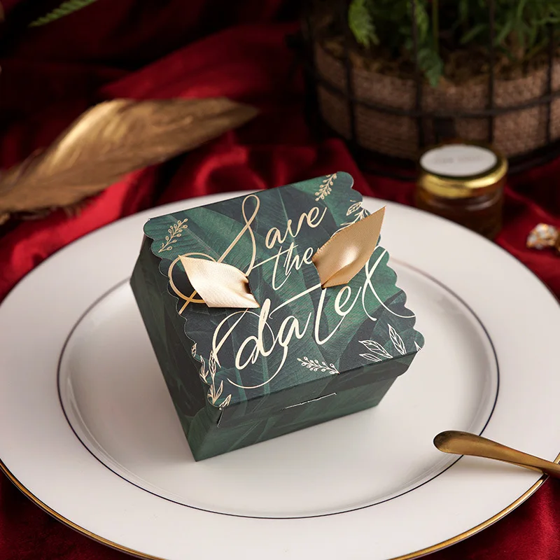 Linghai Custom gift paper candy box wedding packaging small candy boxes with ribbon
