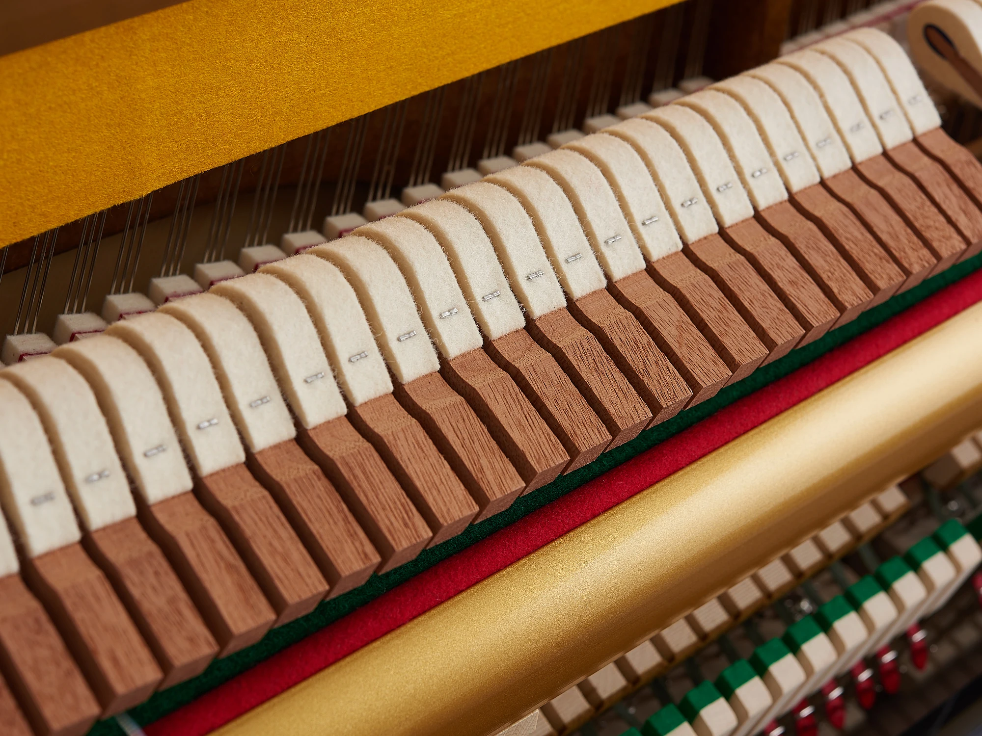 HD-L122G High Tech Painted Upright Acoustic Piano 88 Keys Factory Outlet Piano