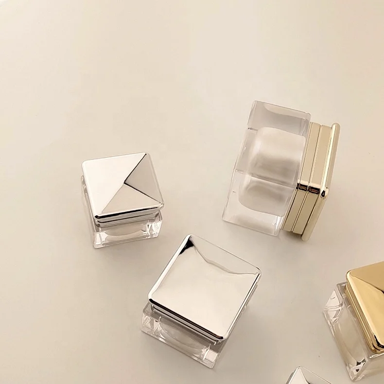 Wholesale Acrylic Plastic Mini Cosmetic Jar Skincare container for Packaging Skin Care Cream