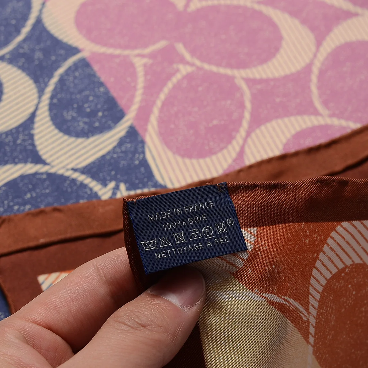 Custom Silk Twill Hand Rolled Edge Hand Screen Print Women Girls Hair Scarf Silk Head Scarf Bandana Silk Square Wrap Neck Scarf