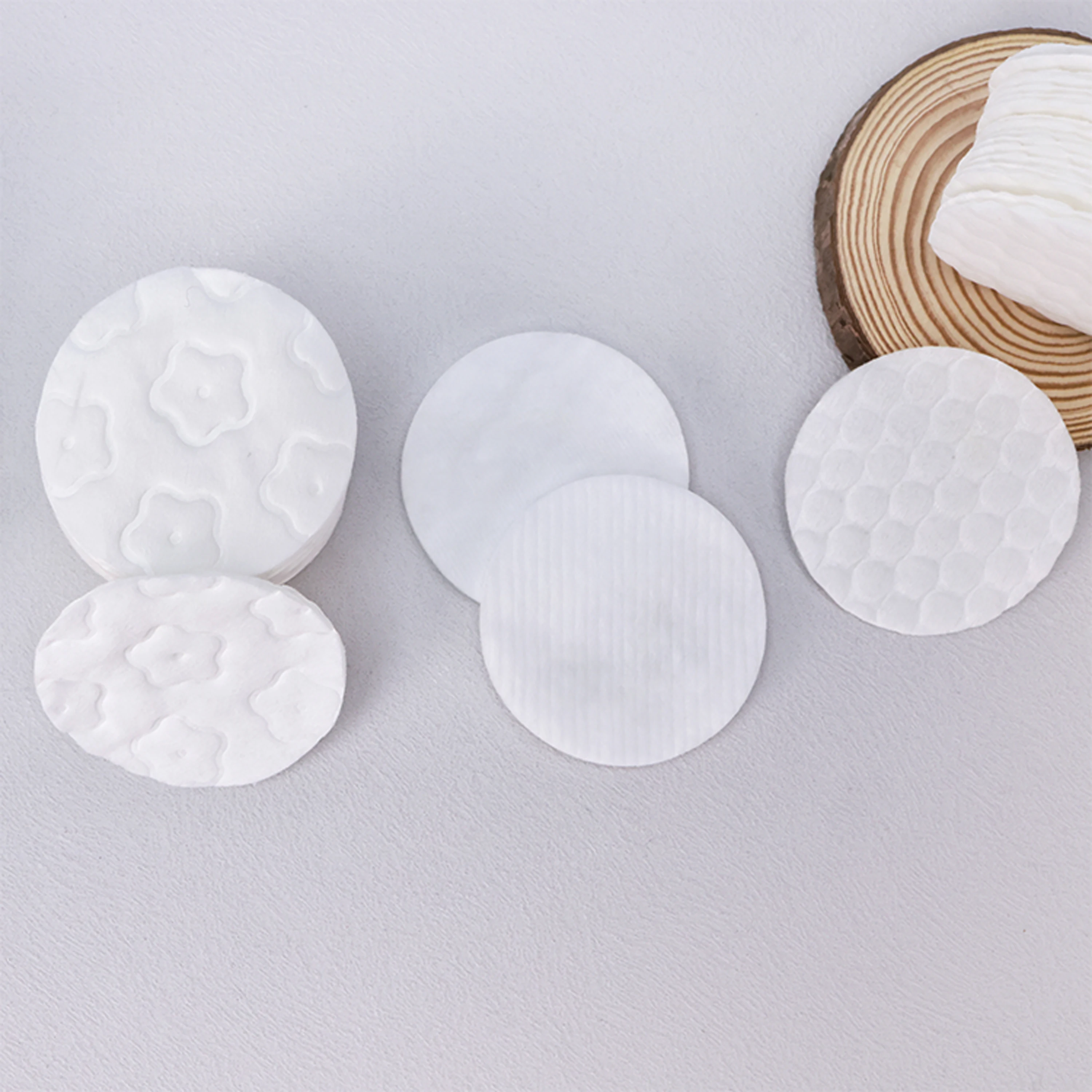 Embossing Cotton Pads Disposable Facial Makeup Remover Round Cosmetic Cotton Pads