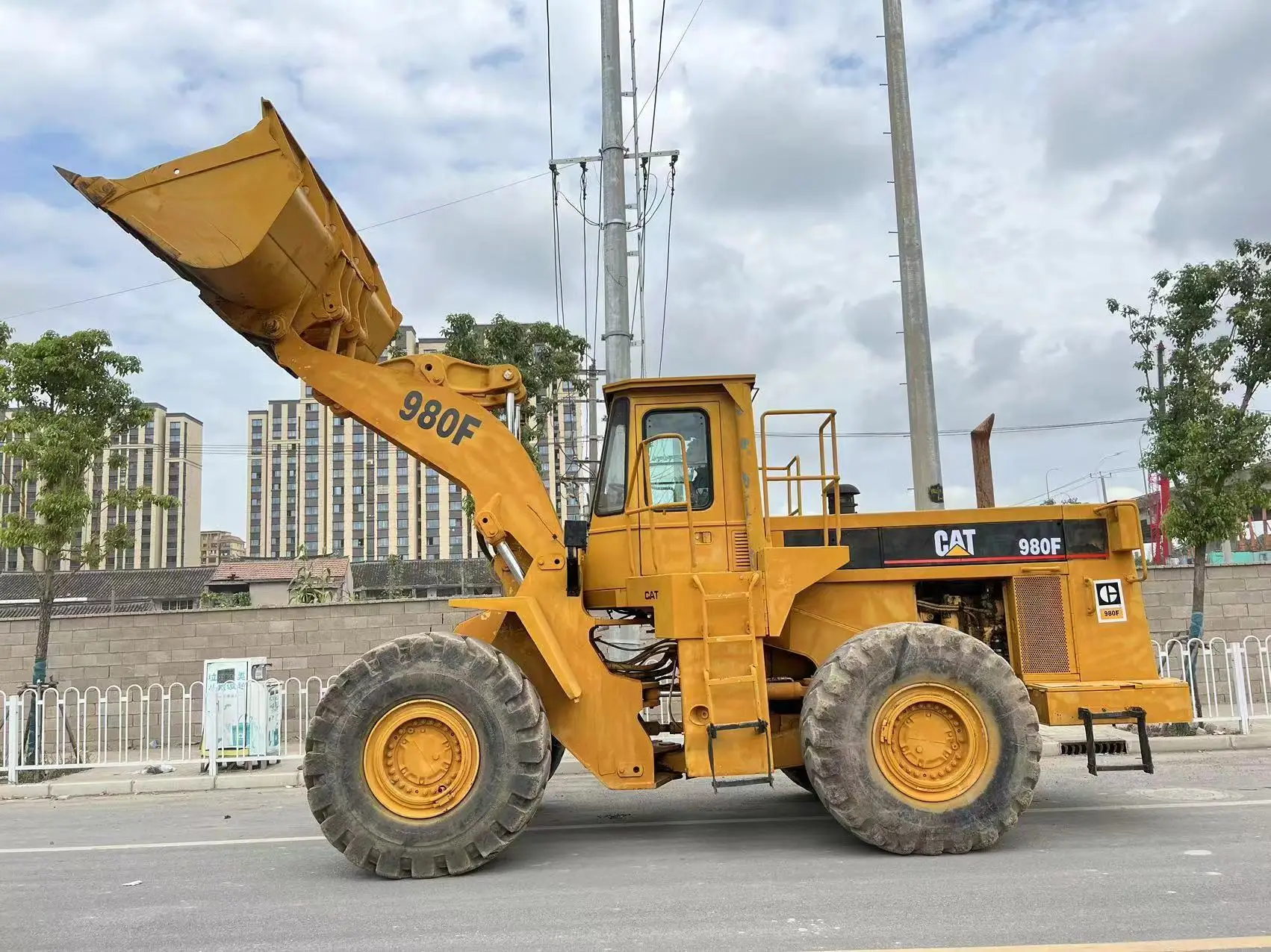 Высокое качество б/у CAT 980 980G 980H 980F колесный погрузчик цена