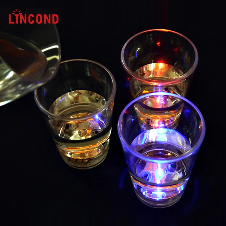 Lincond Customized Logo Led Flashing Cup, Light Up Glowing Led Plastic Cup for Bar Accessories And Party