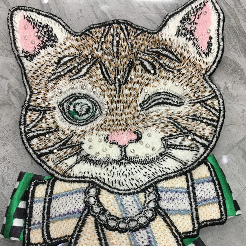 Custom Appliques Patch cat bow sew on beaded embroidery thread patch designer Hotfix Patches