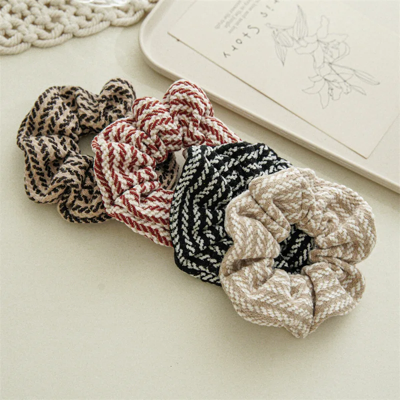 CLARMER Autumn and winter new design mix color stripe women hair accessory handmade custom fabric cover elastic hair scrunchies