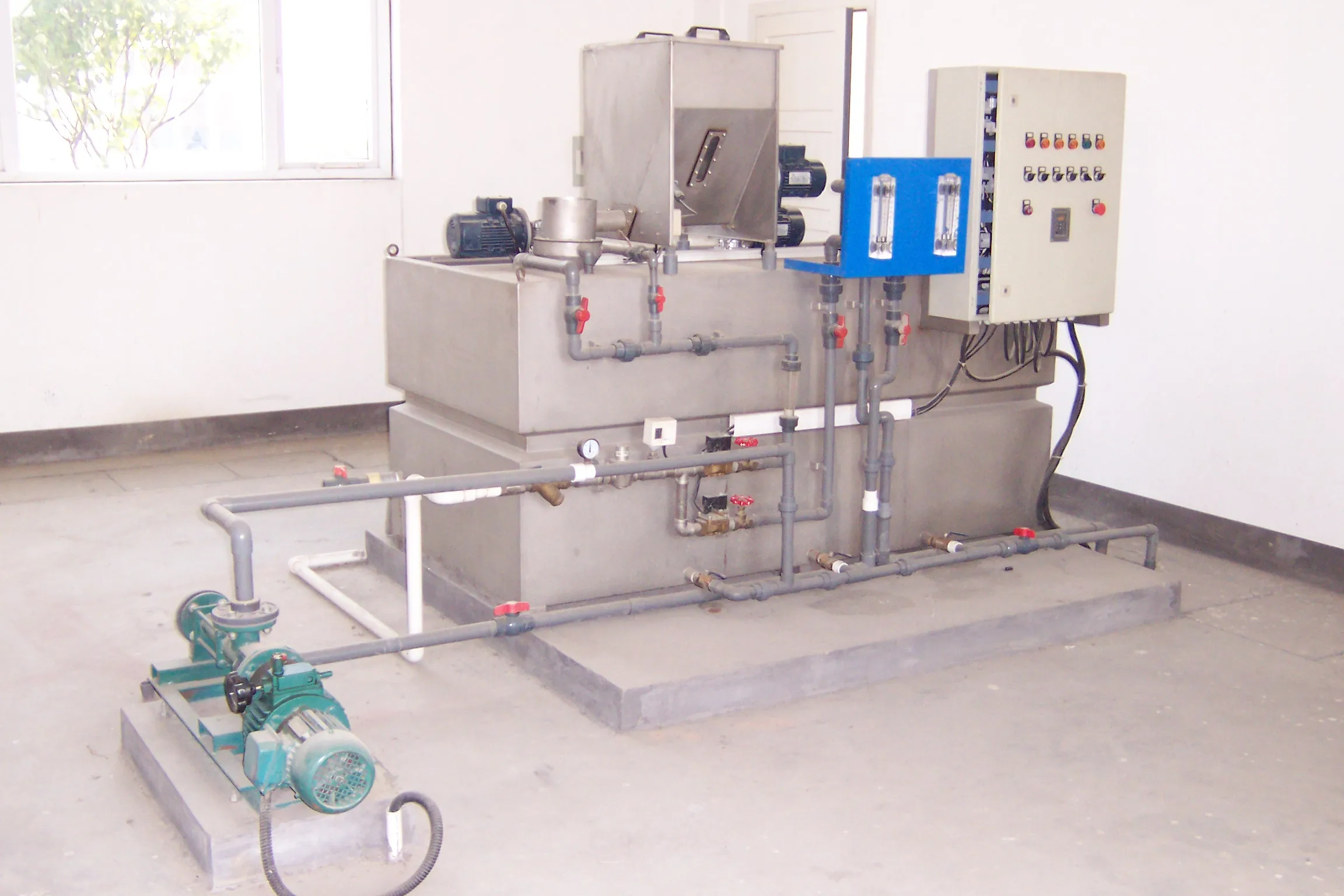 Water purification system Automatic Chemical Dosing units for preparing and dosing agent