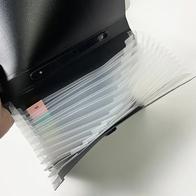 Wholesale A4 Plastic 13 Pockets Hanging Expanding Accordion File Document Folder With Handle