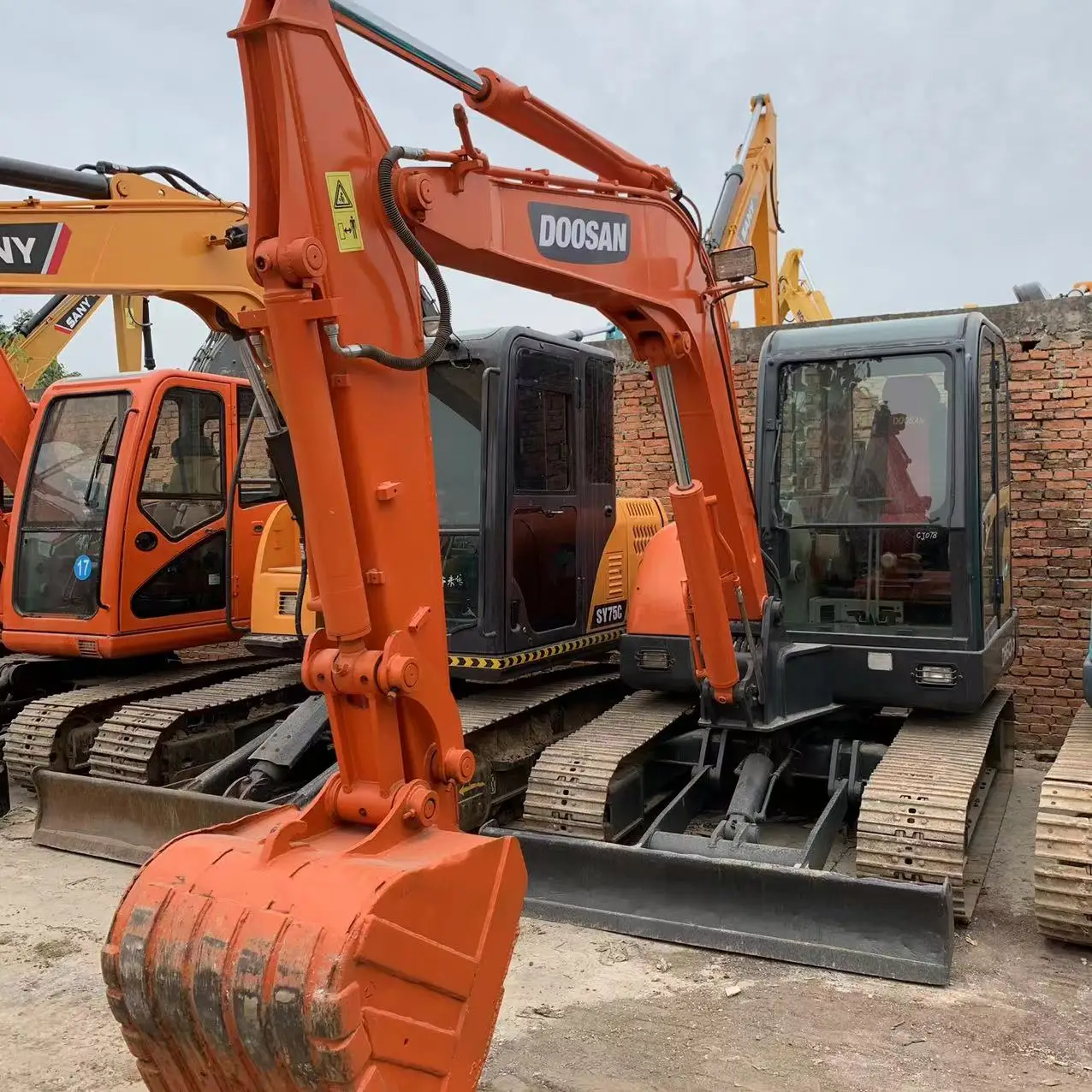 Doosan DH60-7 б/у экскаватор для продажи наличные товары продаются по низкой цене Гусеничный мини-экскаватор китайский машина