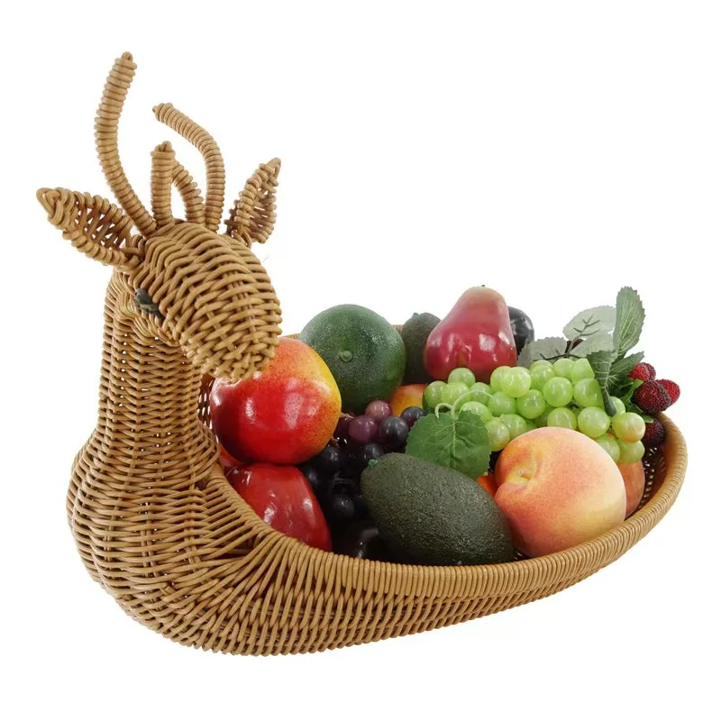 Customized Vintage Handmade Animal Modeling Plastic Rattan Woven Wicker Oval Basket Fruit Food Gift Storage Basket Desktop Tray