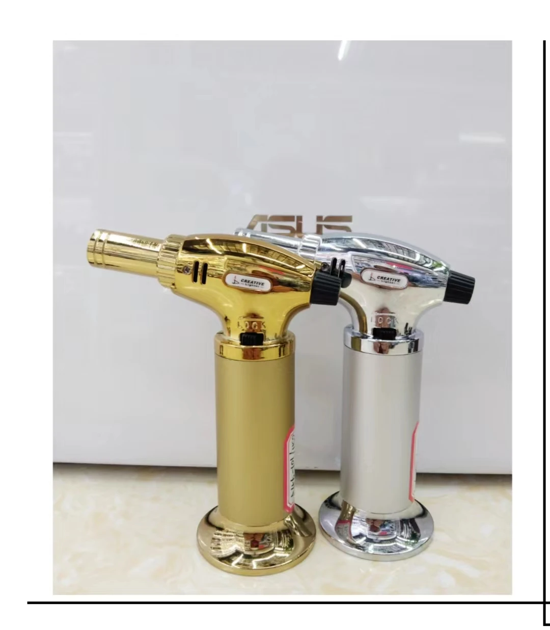 Customized portable windproof lighter jet flame electronic windproof cigarette lighter