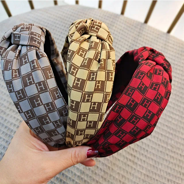 New high-end Retro Letter Knotted Hair Band Simple Bow Hair Band Fashion Girl Hair Band