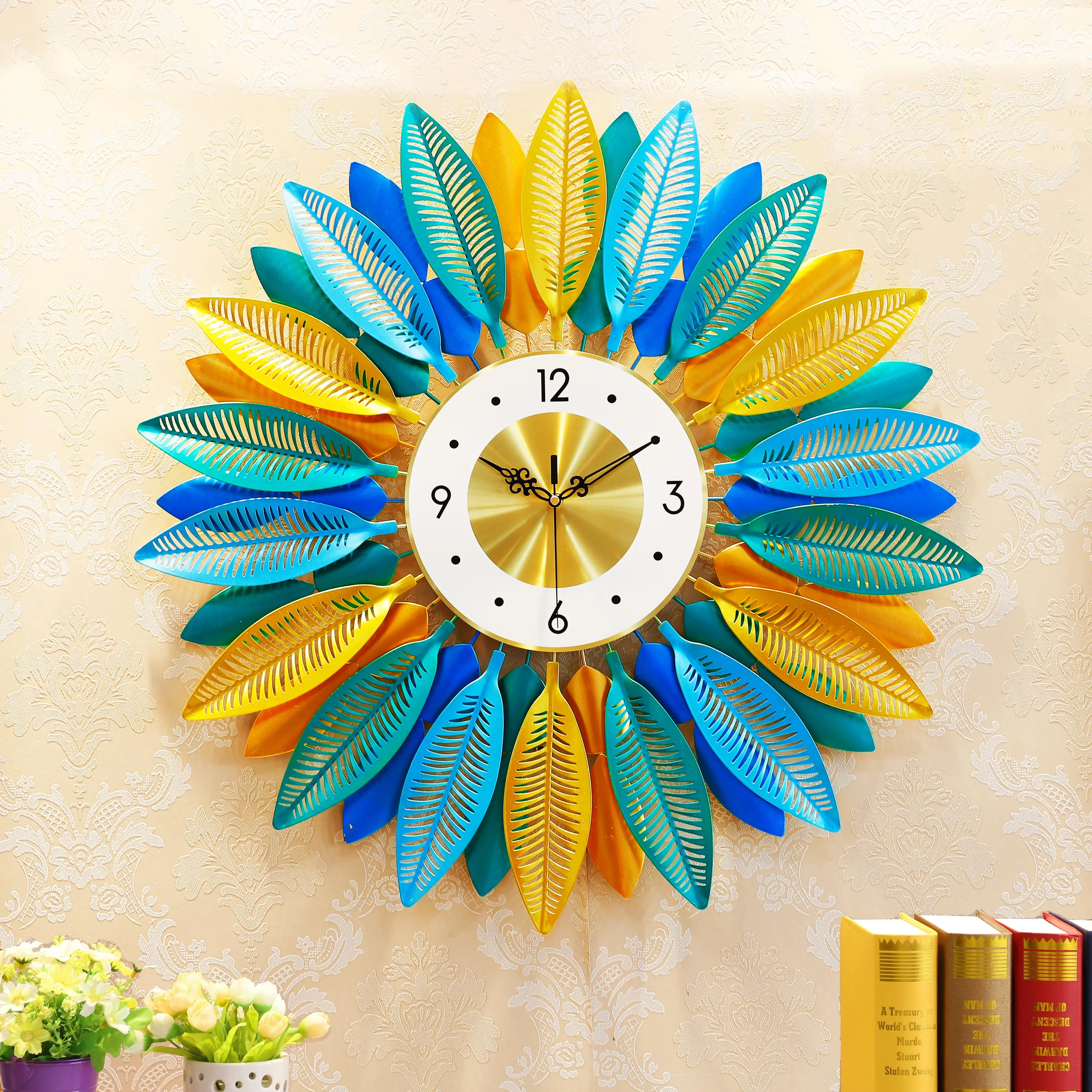 
Metal Colorful Home Decor Luxury Wall Clock Iron Silent Sweep Quartz Wall watches For Bedroom 