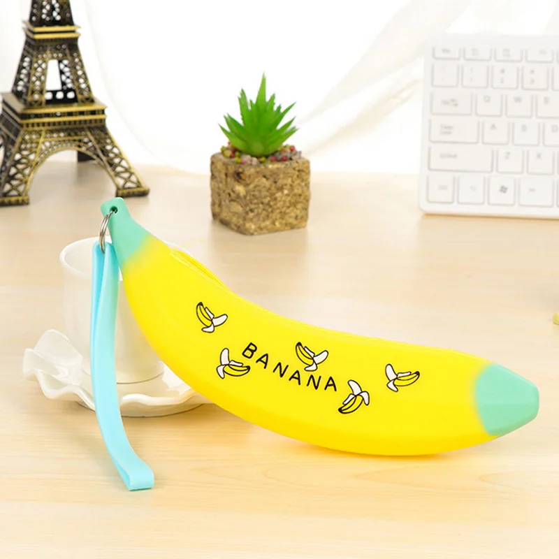 Оптовая продажа, рекламная дешевая ручка, канцелярские товары, милый мягкий водонепроницаемый силиконовый пенал в форме банана с фруктами