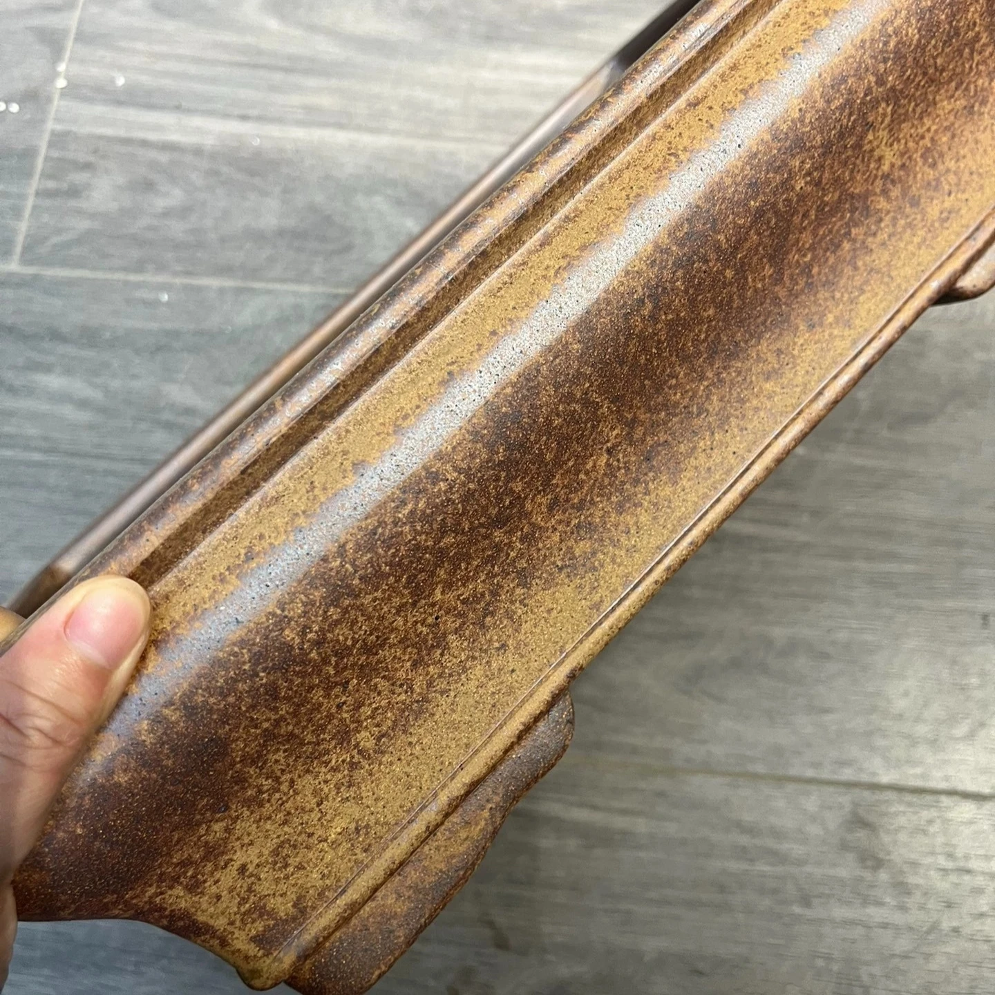 Handmade Yixing gold sand rectangle shape bonsai pot with line design and surface polishing