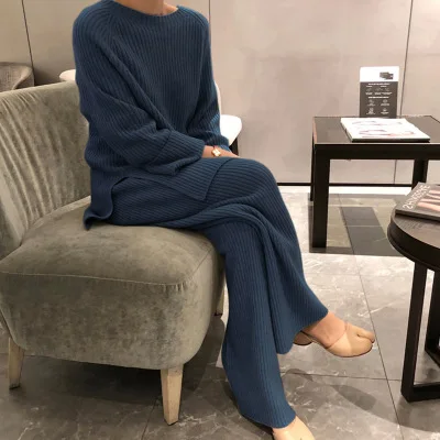 factory custom winter playful solid color knitted pullover womens sweater with wide leg pants two piece set