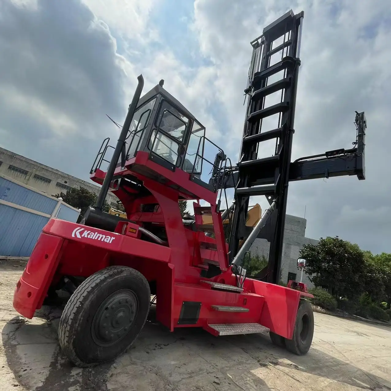 kalmar dce80-45 DCE80-45 excellent condition global limited original japan kalmar dce80-45 8ton used empty container handler