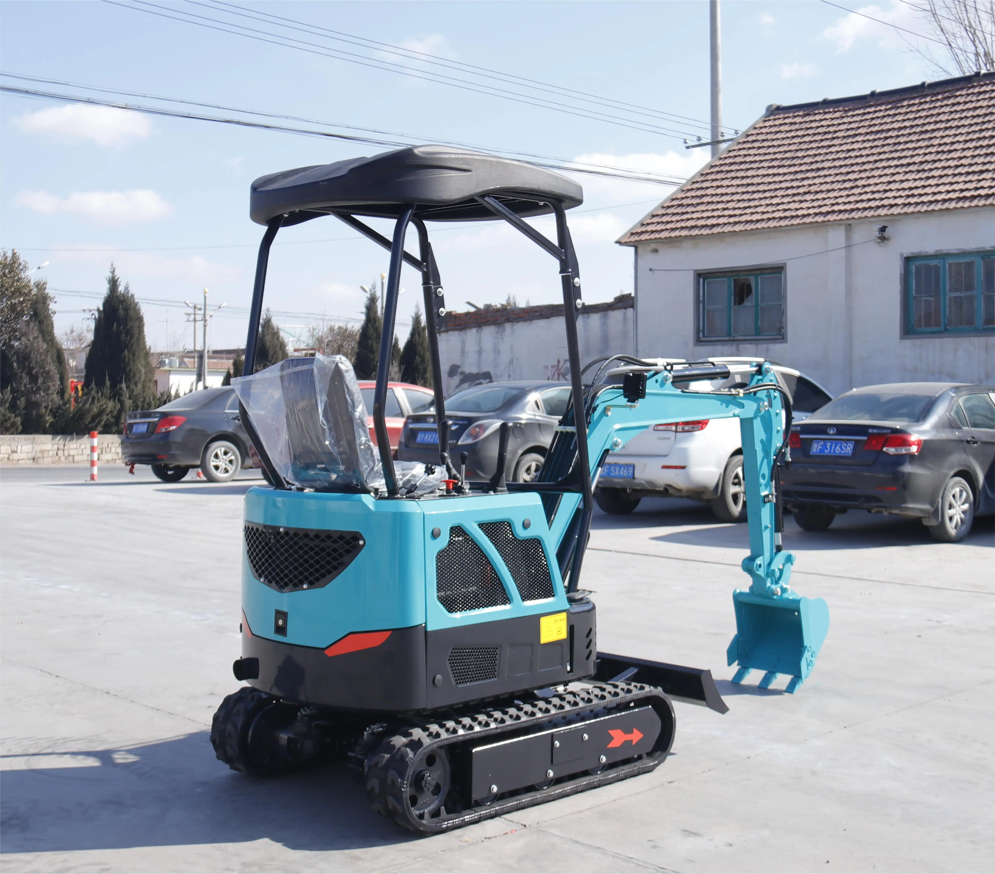 high quality HUAYA 0.8ton 1ton 1.2 ton 1.5ton 1.8ton 2ton small digger diesel hydraulic Machine mini excavator with CE/EPA