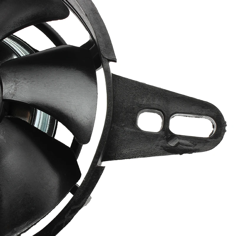 Cooling fan 2299.jpg