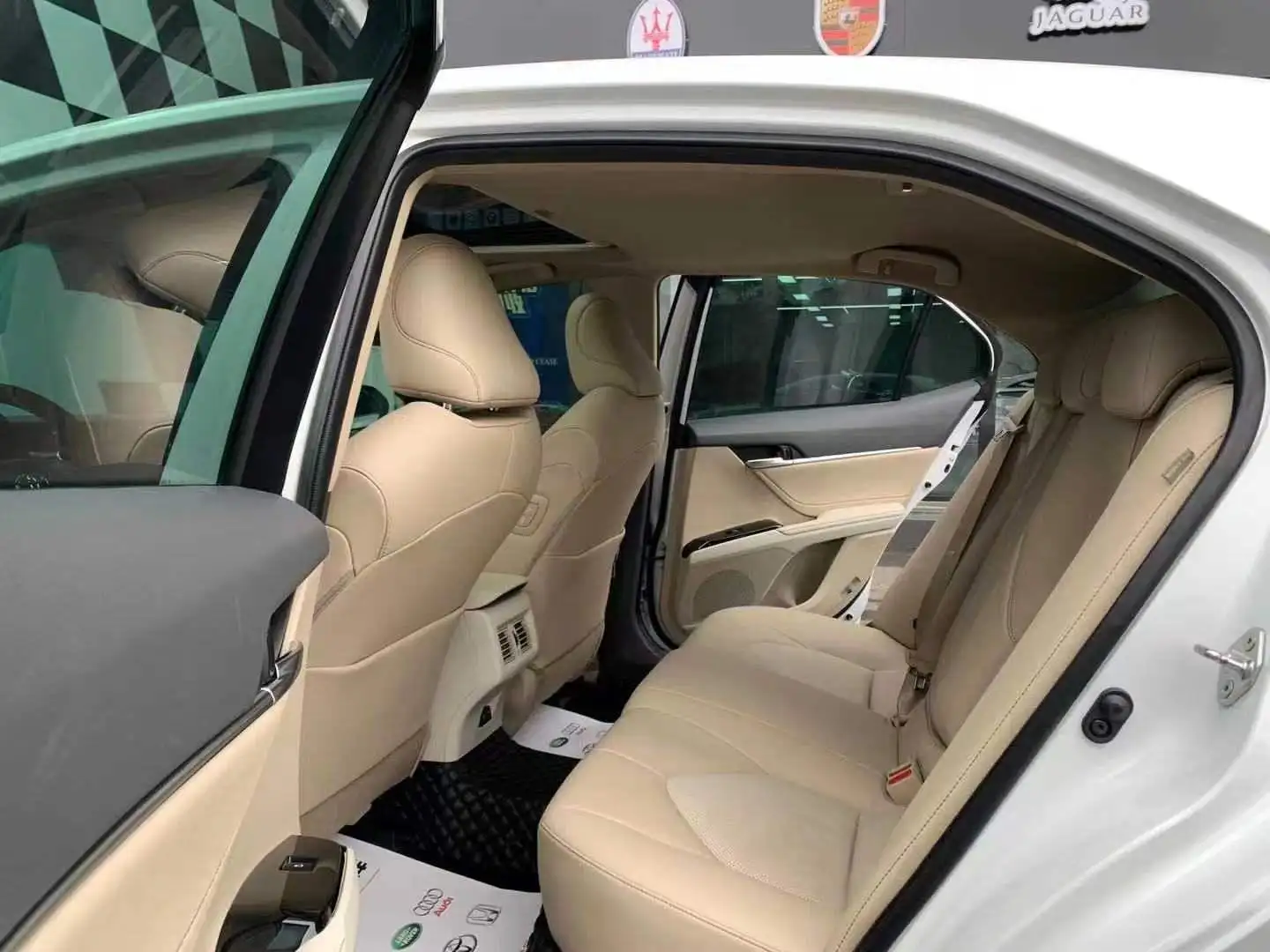 2019 Toyota Camry в хорошем состоянии Подержанный автомобиль