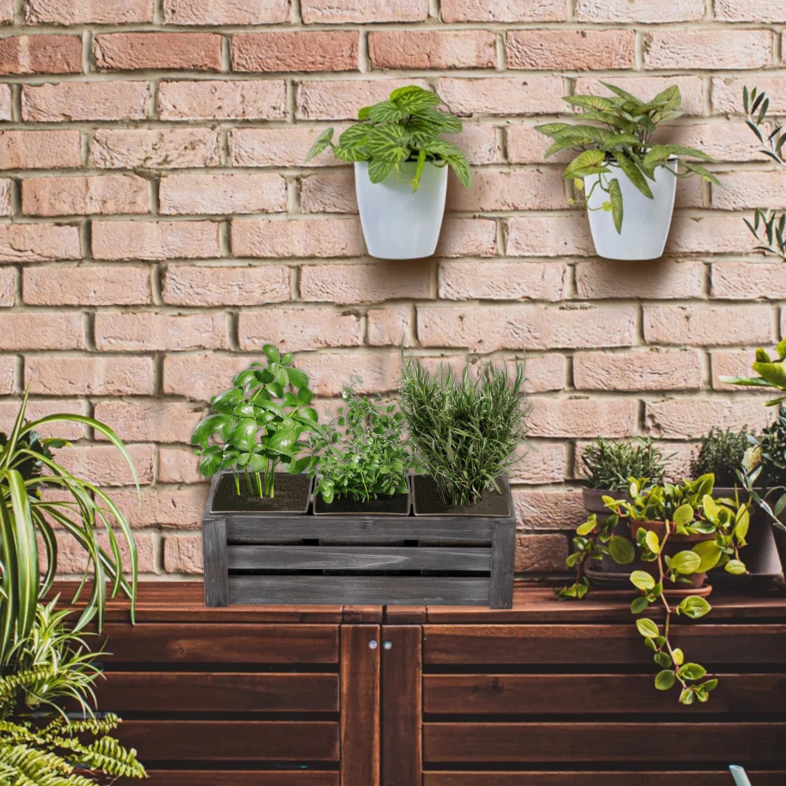 Decorative Handmade Garden Flower Pots Rustic Galvanized Sheet & Wood Garden Planter With Wood Polish Finishing Square Shape