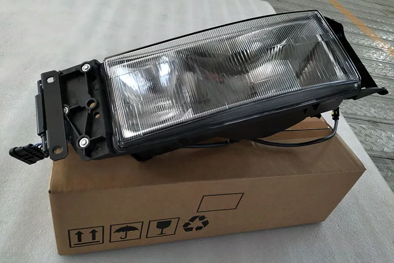 HEAD LAMP LHD MANUAL  504020189 504020193 For European Truck Body Parts Iveco STRALIS