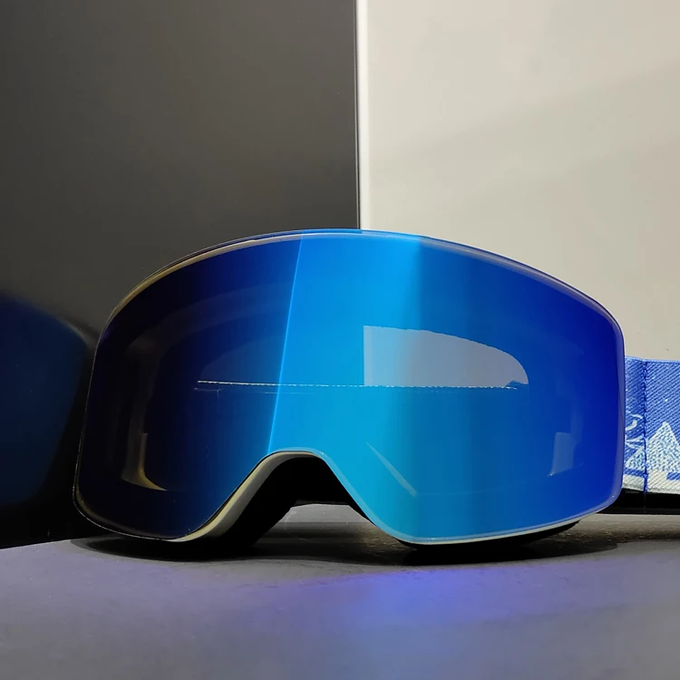 Yijia Optical Wholesalers Kids Ski Goggles for Youth Anti Fog 100% UV Protection Double Layer cylindrical Lenses