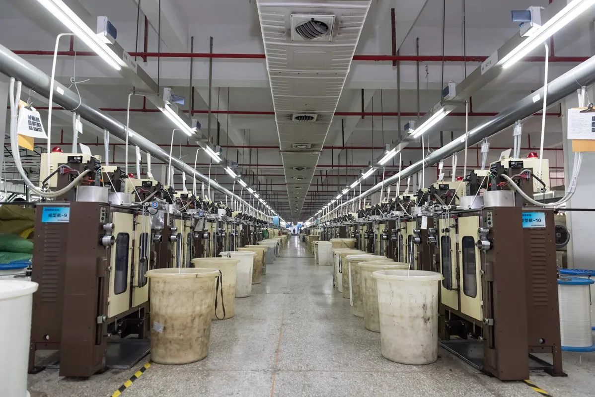 Wholesale PU Leather Black Belt Fashion Custom Sliders Zipper Puller For Bag Cloths