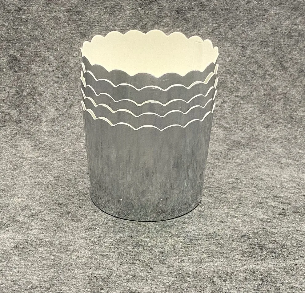 Gold/Silver Cupcake Liners, Metallic Foil Muffin Cups for Baking, paper baking cups