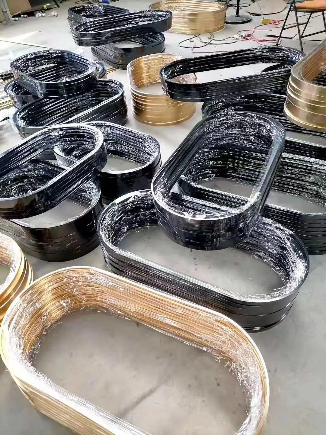 Custom Hot Sale Good Quality Mirror Frame Gold Luxury Aluminium Frame for Mirror Round Oval Hexagon Octagon